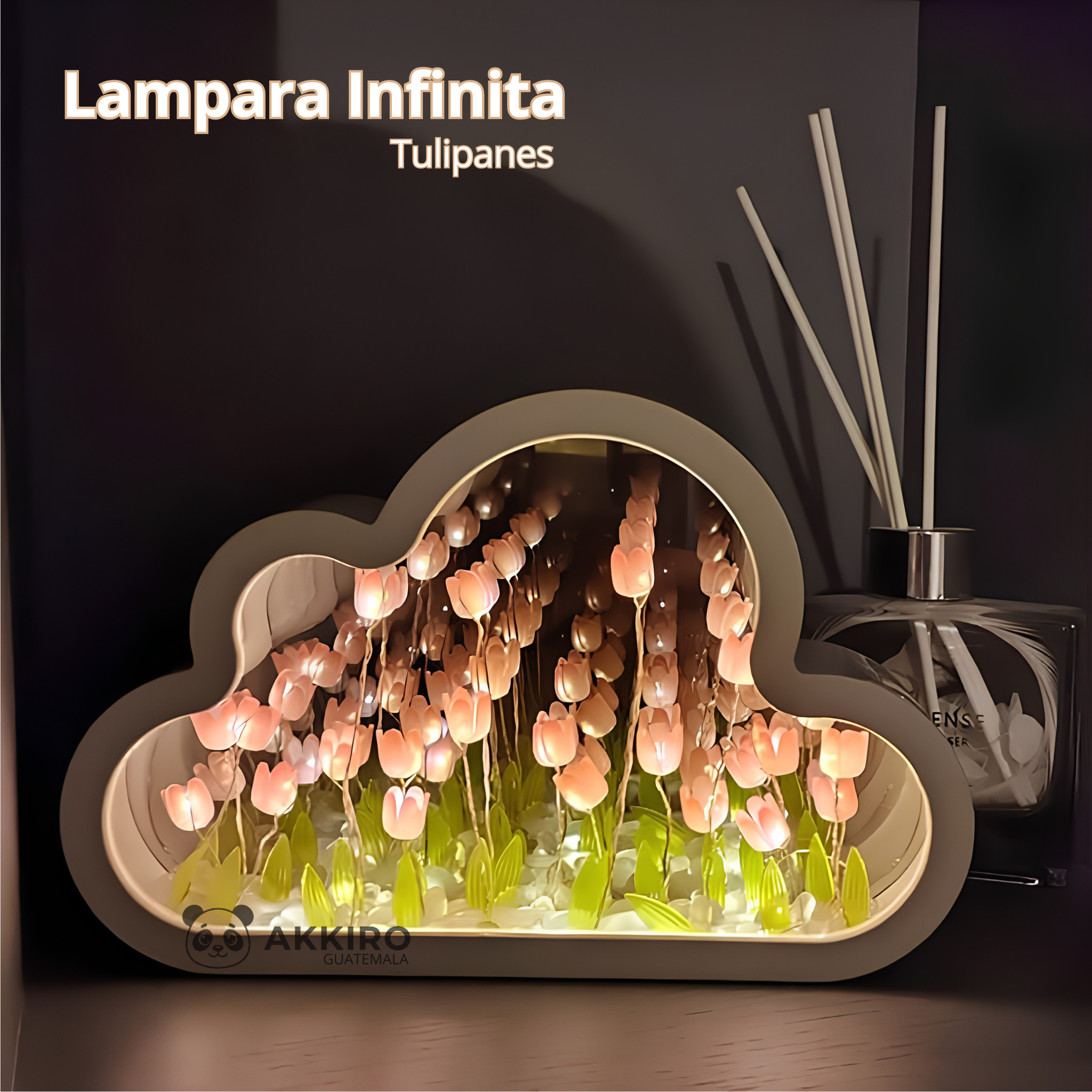 Lámpara Infinita de Nube con Tulipanes